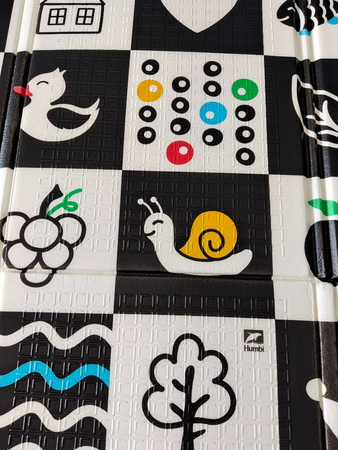 Humbi Gruba Mata Edukacyjna 2w1 z pianki XPE 180x120 polski alfabet kontrastowe obrazki