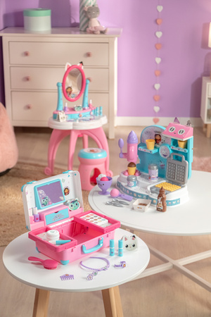 Koci Domek Gabi Walizka Beauty Kuferek Kosmetyczny 15 akcesoriów