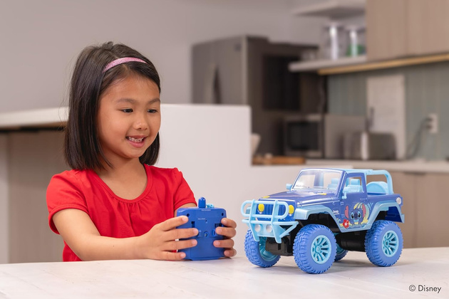 Disney Stitch Zdalnie Sterowany pojazd Jeep Wrangler RC