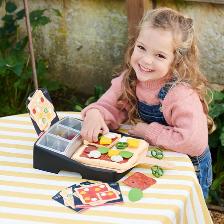 Pizza do krojenia zestaw z dodatkami do pizzy dla małego pizzermana z deską + 24 dodatki OONI Casdon