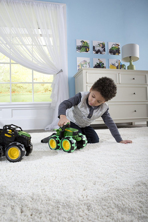 Tomy John Deere Traktor Monster święcące opony