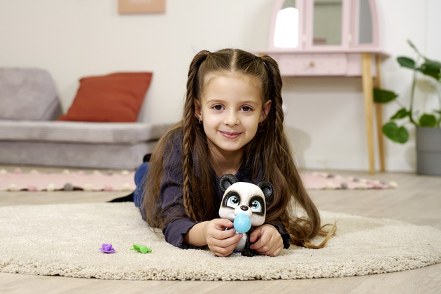 Pamper Petz Panda Interaktywna figurka pije sika + akcesoria Pieluszkowy Gang