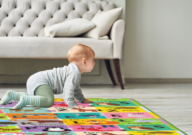 Humbi Piankowa dwustronna mata edukacyjna Szachownica 3w1 Polski Alfabet Cyfry Obrazki Kontrastowe czarno-biała 180 x 200 x 0,5 cm