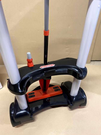 Casdon Wózek do sprzątania Henry z serii Little Helper NIEKOMPLETNY