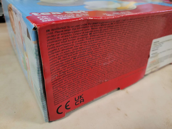 OUTLET Zestaw Serwis do herbaty kawowy filiżanki ciastka dla dzieci 36 elementów USZKODZONE OPAKOWANIE