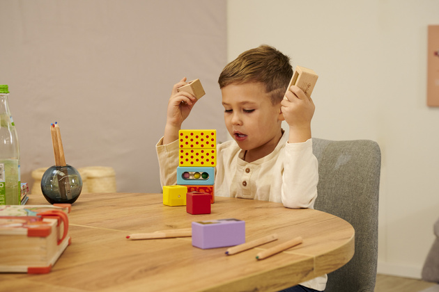 Kolorowe Drewniane Klocki z Dźwiękiem 12 Elementów