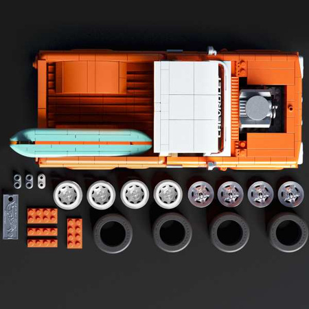 Hot Wheels Klocki Seria Elite Brick Shop Samochód Custom '62 Chevrolet 858 elementów