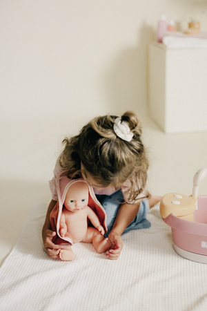 Baby Nurse Zestaw do kąpieli dla Lalek dla Małych Opiekunek wanienka ze spa i akcesoria