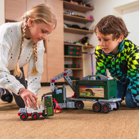 Ciężarówka do skręcania z wkrętarką Bosch dla dzieci 86 elementów Klein