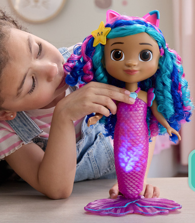 Koci Domek Gabi Film Śpiewająca Lalka Syrenka Gabi Mermaid Gabby's Dollhouse the Movie Światło Dźwięk