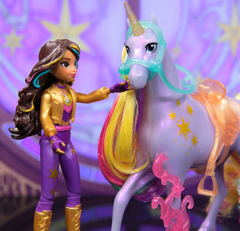 Akademia Jednorożców Zestaw lalka Sophia i figurka jednorożca Wildstar + akcesoria Unicorn Academy
