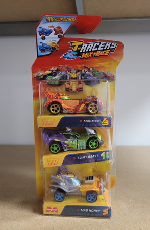 OUTLET T-Racers Mix'N Race Samochodziki Wyścigowe zestaw 3 pojazdów USZKODZONE OPAKOWANIE