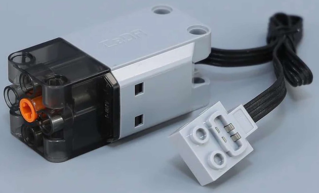 Klocki CaDA Zestaw Power System Pro Napęd do zdalnego sterowania pojazdów C61036W + Światło LED