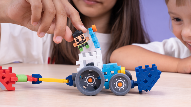 Klocki konstrukcyjne Mini Waffle Farmer Ładowarka czołowa 50 elementów Marioinex