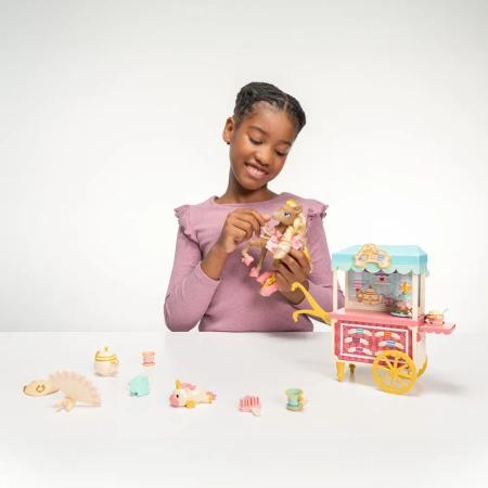 Wild Manes Zestaw Konik Figurka Cherie wózek z herbatką + akcesoria 21 elementów