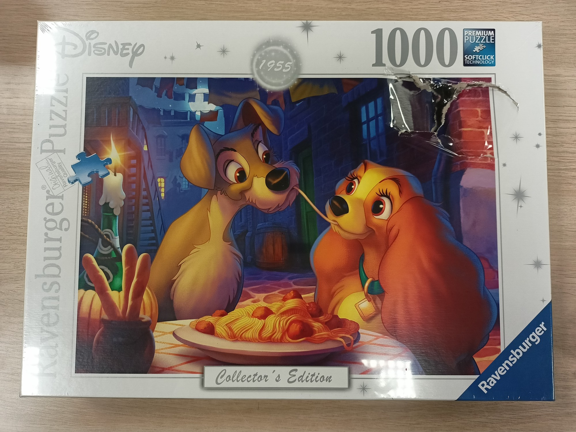 OUTLET Ravensburger Puzzle 1008 Zakochany kundel USZKODZONE OPAKOWANIE
