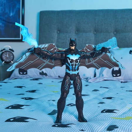 Batman figurka deluxe Bat-Tech Batman światło i dźwięk