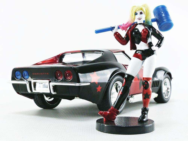 Harley Quinn Chevy Corvette Stingray